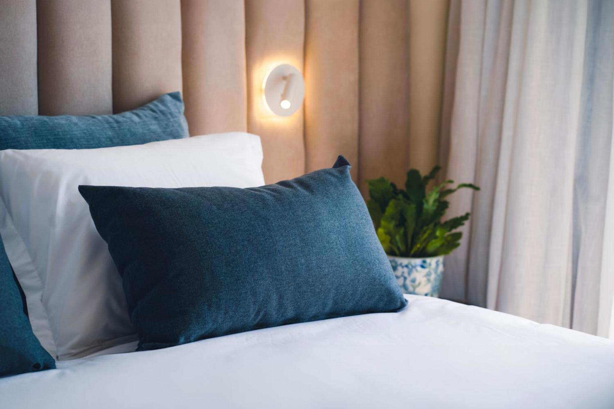 Wellclub - Wellness Family Experience - Seaview Hotel Paphos Bagian luar foto